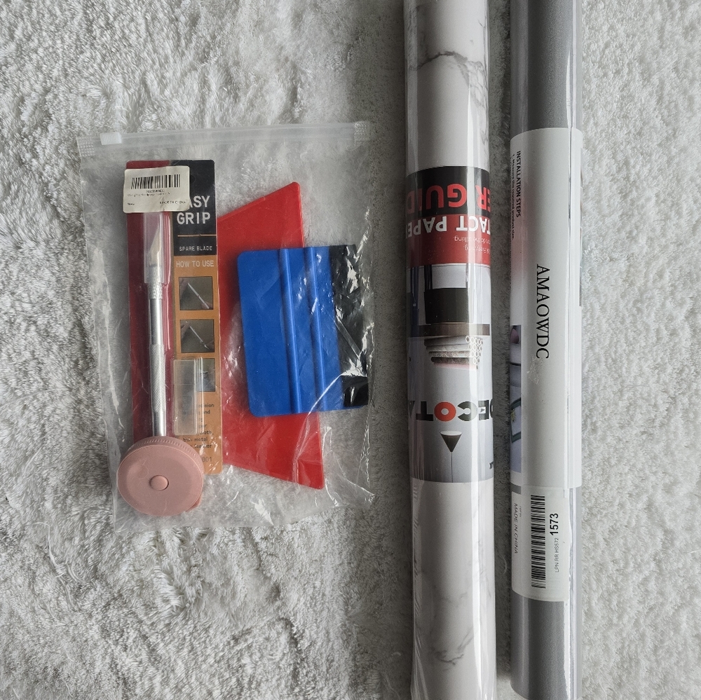 3 pcs Wallpaper Peel Self Adhesive white Marble/ light gray and tool kit.